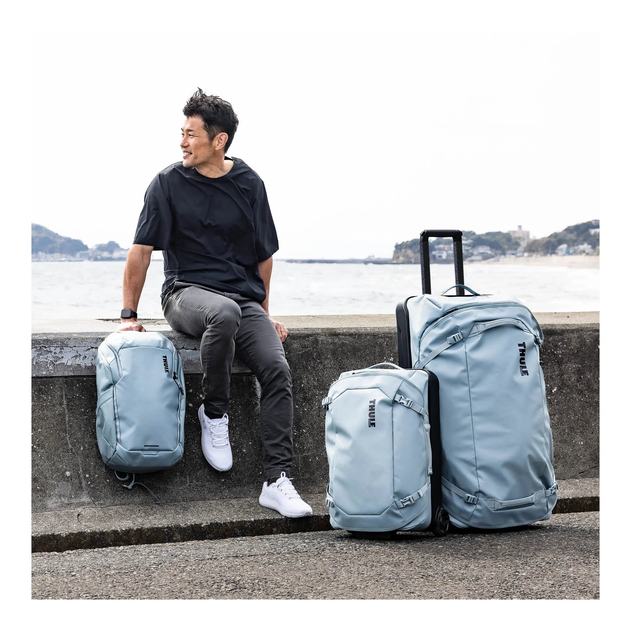 Thule Thule Chasm Recycled Rolling Duffel - Pond Gray – 3204988 – Produktbild 9