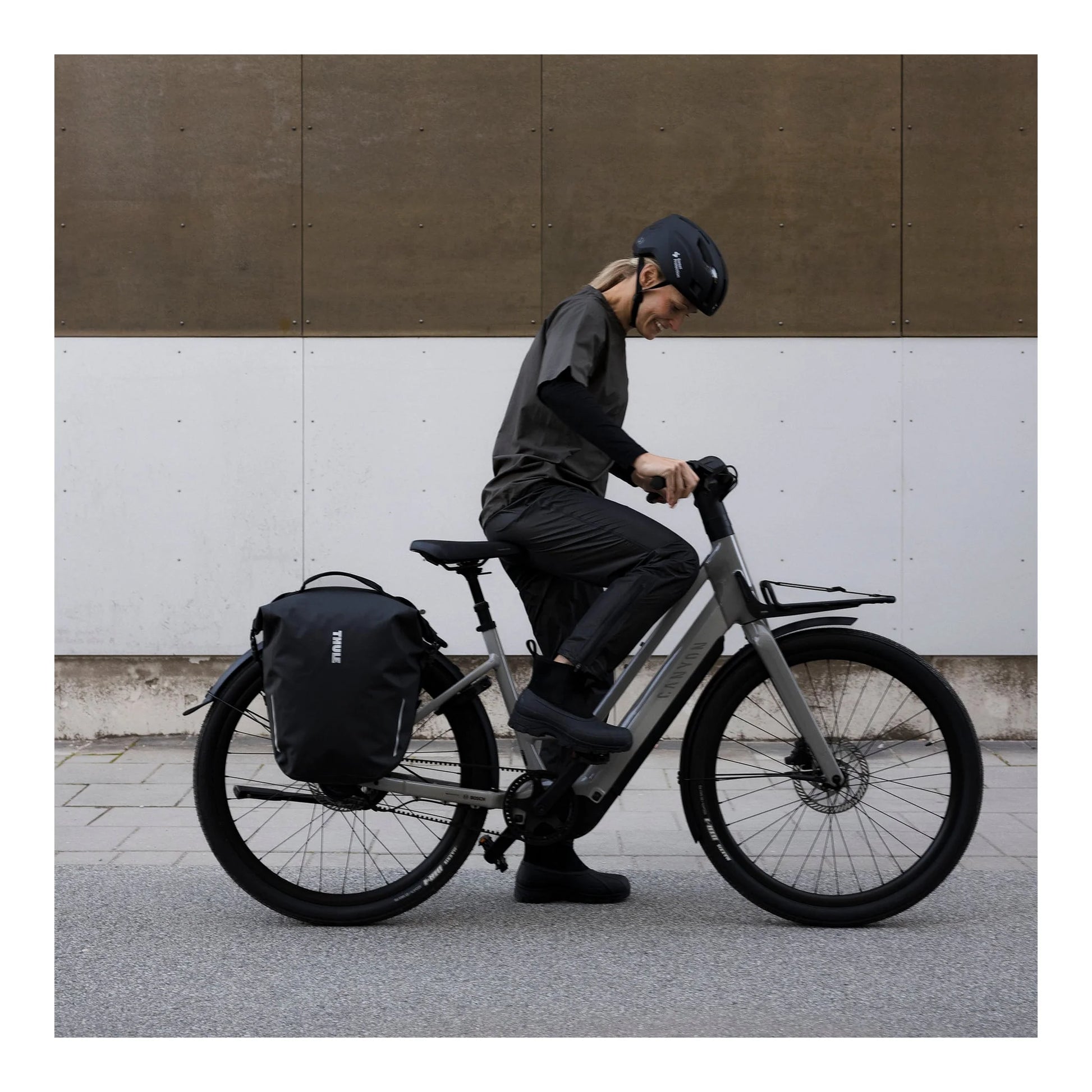 Thule Thule Shield Pannier 22L with InLock - Dusted Orange – 3205478 – Produktbild 6
