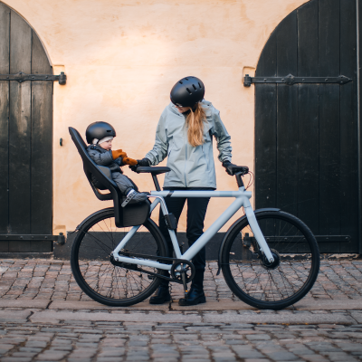 Thule Yepp 2 Maxi- Frame Mount - Black